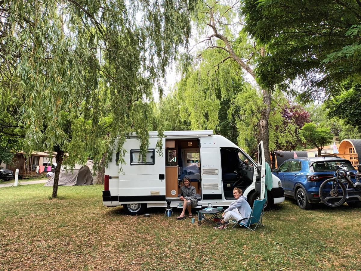 camping du lac Saint-Julien-du-Verdon Bagian luar foto