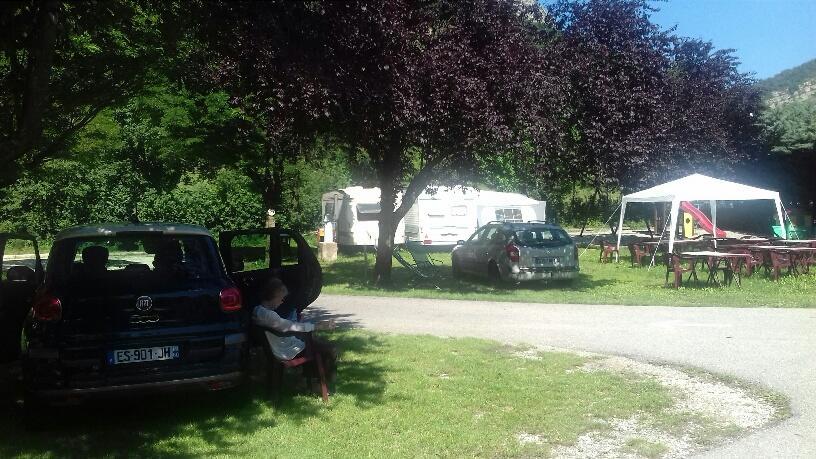 camping du lac Saint-Julien-du-Verdon Bagian luar foto