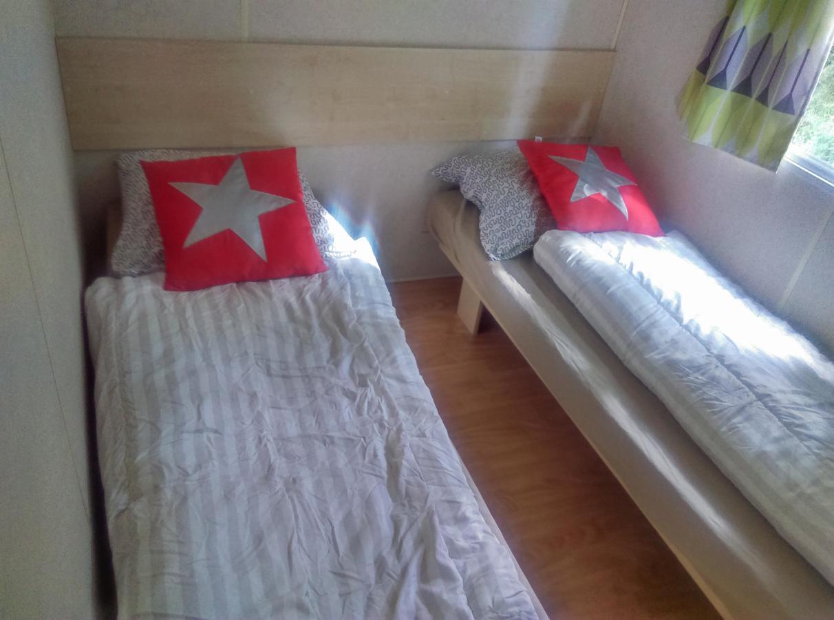 camping du lac Saint-Julien-du-Verdon Bagian luar foto