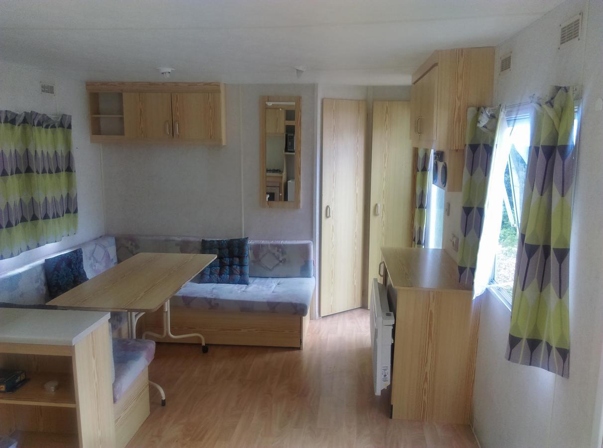 camping du lac Saint-Julien-du-Verdon Bagian luar foto