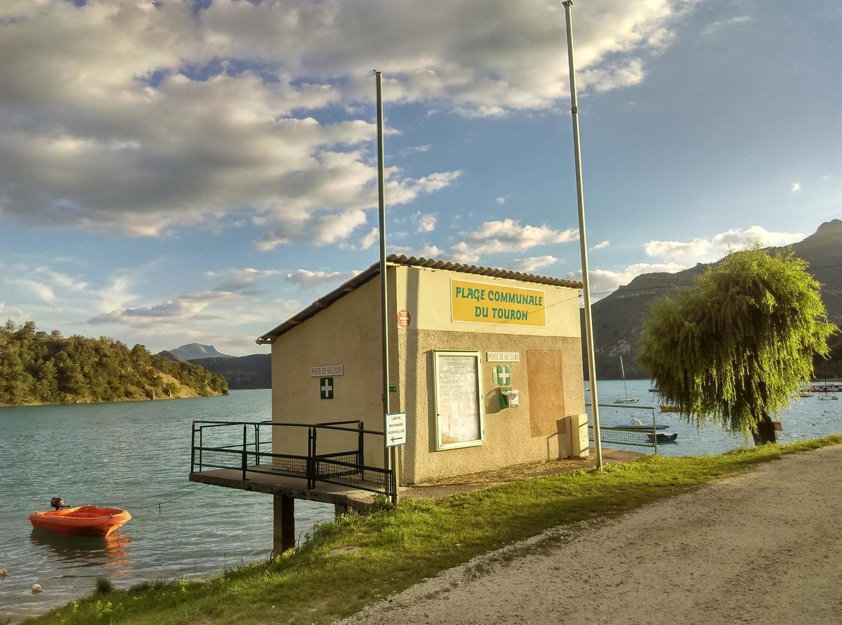 camping du lac Saint-Julien-du-Verdon Bagian luar foto